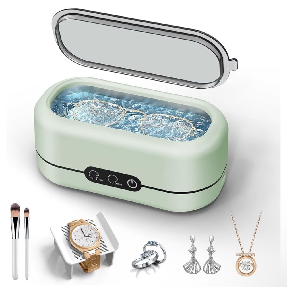 Ultrasonic Jewelry Cleaner in Mint Green
